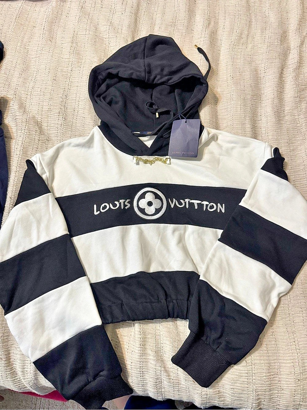 Designer Inspired Color Block Hooded Pullover Black & White Size Small NWT